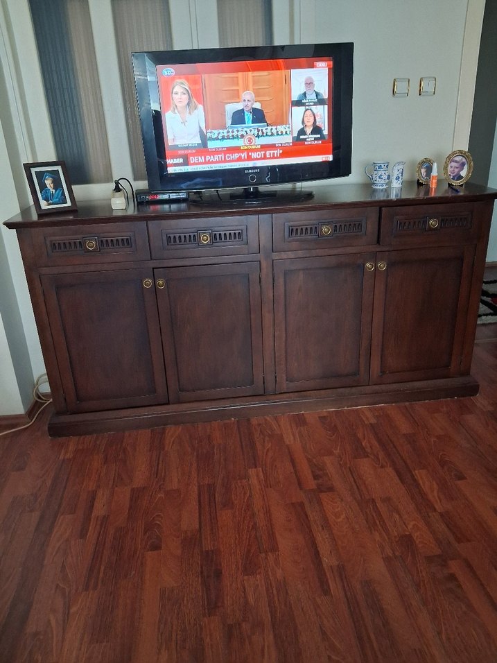 Özel yaptırılmış maun konsol / büfe,masa sandalye takımı - Görsel 2