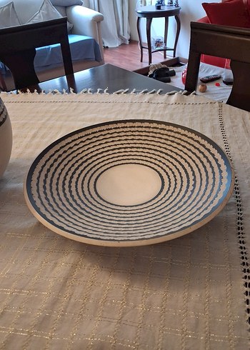 Çin malı Ekru Renkte Siyah Desenli Seramik Vazo ve Tabağı - Görsel 5