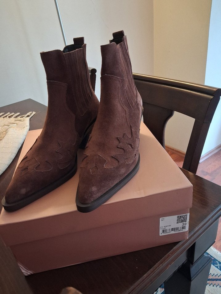 Kahverengi Süet 39 numara yeni Stiletto Bot - Görsel 3