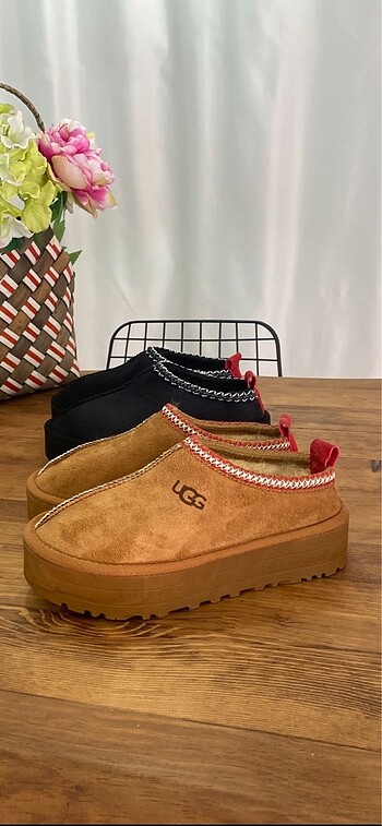 Ugg terlik