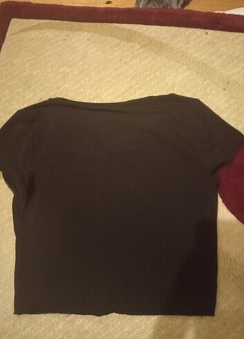 Armalife crop tshirt
