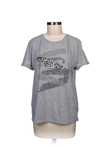 Network T-shirt %70 İndirimli.