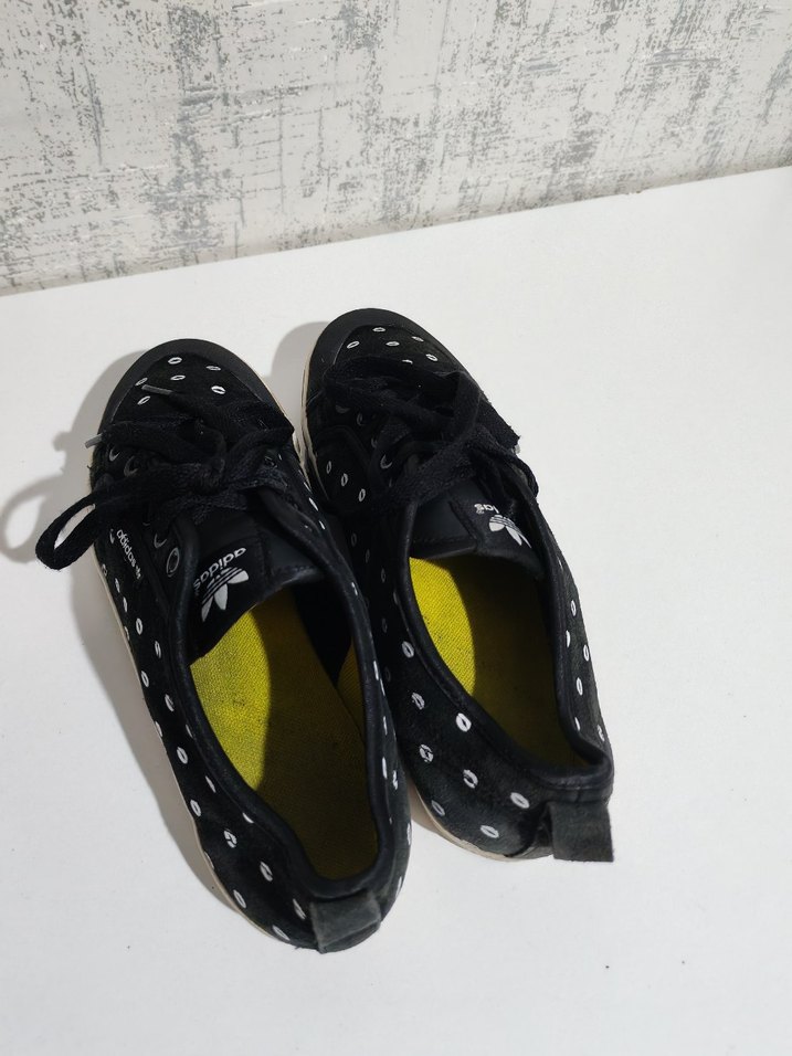 ADİDAS Siyah Puantiyeli Kadın Spor Ayakkabı - Görsel 3