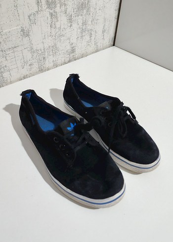 Kadın Siyah Bağcıklı Spor Ayakkabı - Görsel 2