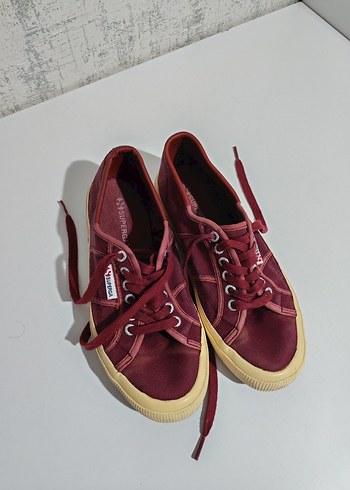 Superga 40
