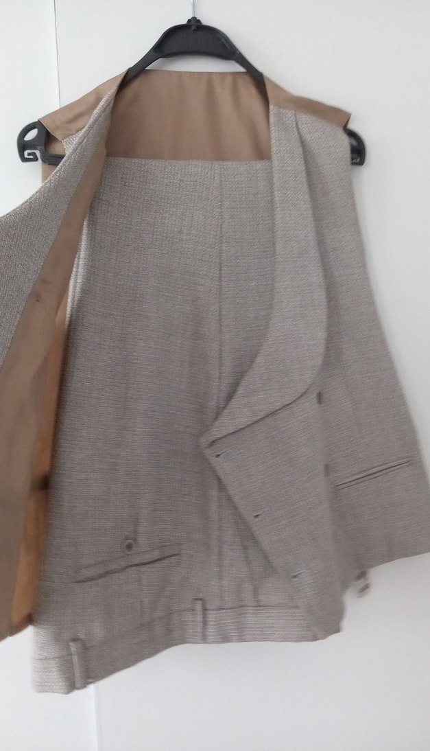 Bej Düğmeli Erkek Takımı elbise - Görsel 4