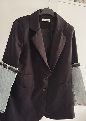 Düğmeli Siyah Denim Uzun Kollu Kadın Blazer