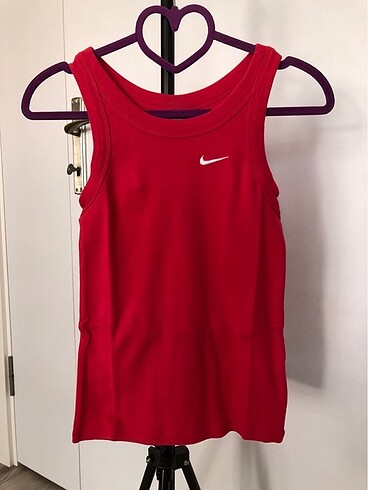 Nike Kadın Nike Kolsuz Tişört