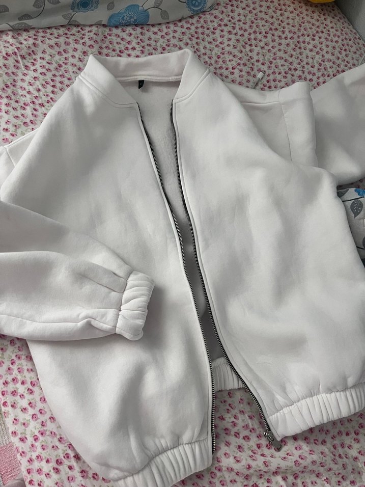 Beyaz Fermuarlı Kadın hırka - Görsel 2