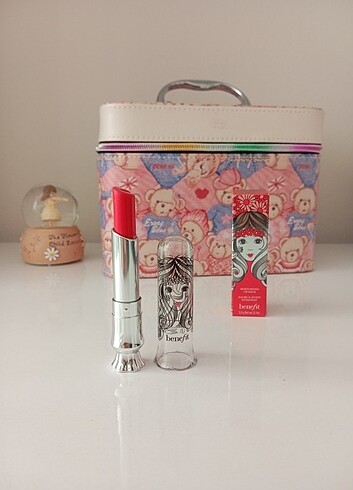 Benefit tint ruj