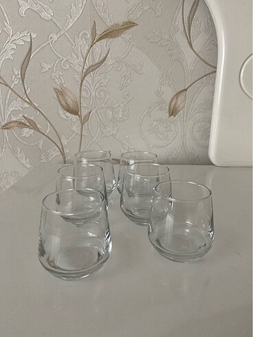 Kahve yanı bardağı