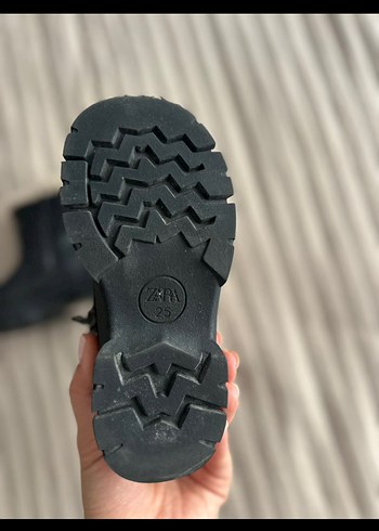 Zara çocuk bot - Görsel 3