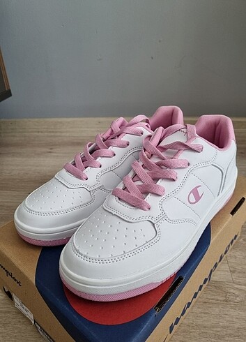 Nike Champion beyaz pembe spor ayakkabı