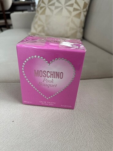 Moschino pink bouquet eau de toılette parfüm