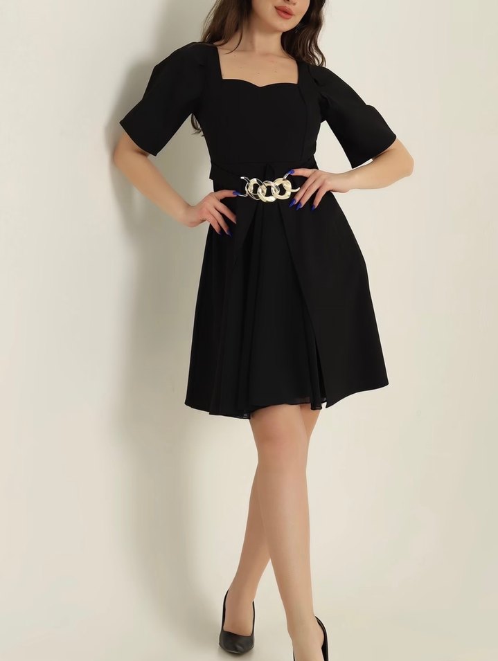 Kemer Detaylı Siyah Mini Elbise - Görsel 2
