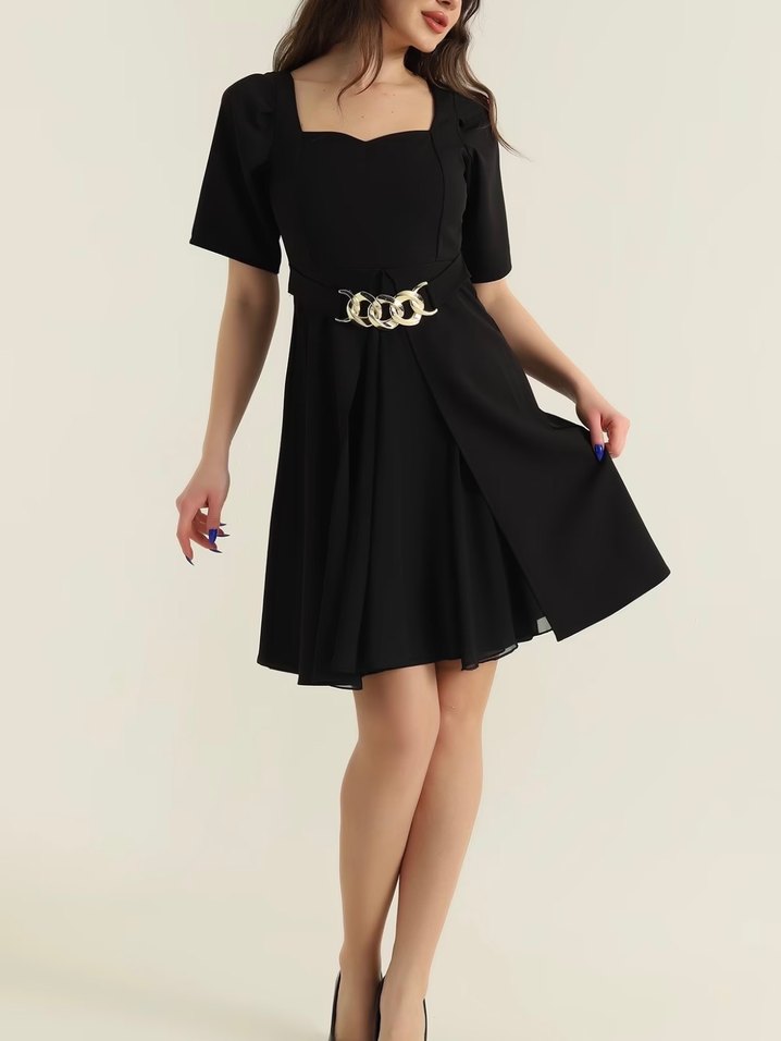 Kemer Detaylı Siyah Mini Elbise - Görsel 4