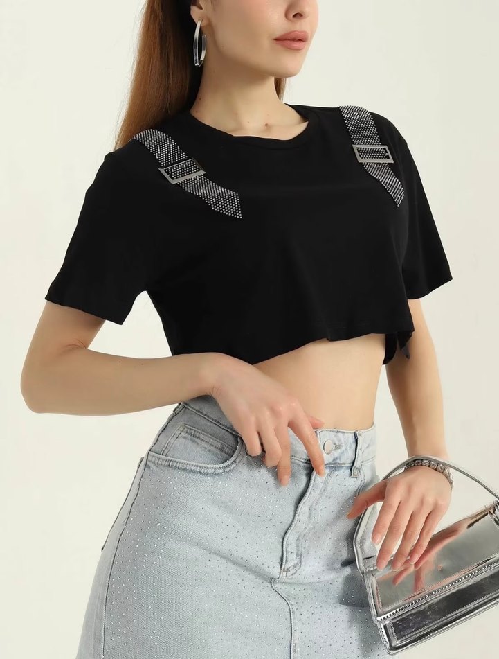 Siyah Kısa Kollu Tişört - Görsel 3