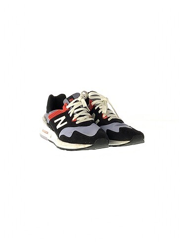 New Balance New Balance Spor Ayakkabı %70 İndirimli.
