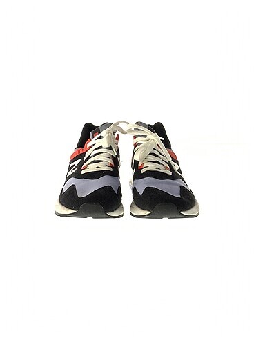 38 Beden New Balance Spor Ayakkabı %70 İndirimli.