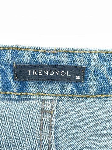 38 Beden çeşitli Renk Trendyol & Milla Jean / Kot %70 İndirimli.