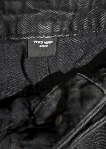 Siyah Salaş Mini Kot Şort - Görsel 2