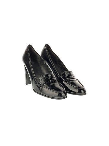 Stuart Weitzman Stuart Weitzman Stiletto %70 İndirimli.