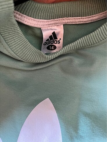 13-14 Yaş Beden Adidas logolu sweat