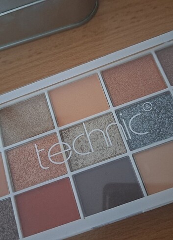 Beden Technic 15'li Banofee Far Paleti