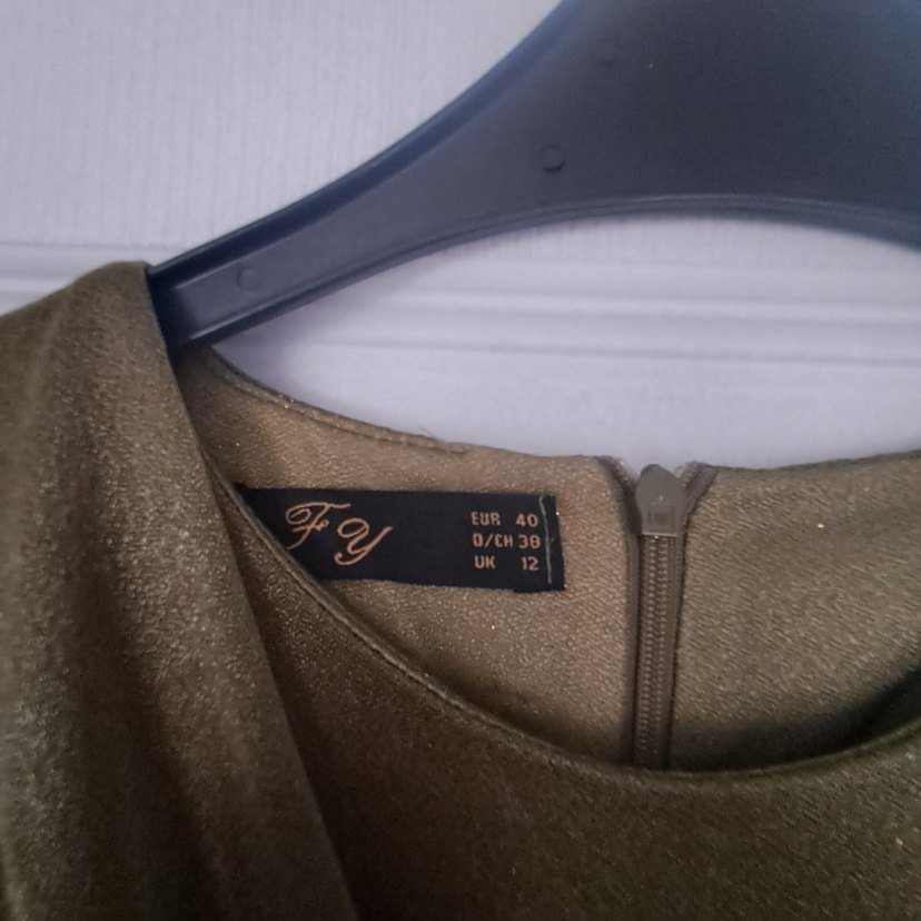 nakışlı uzun kollu elbise - Görsel 3