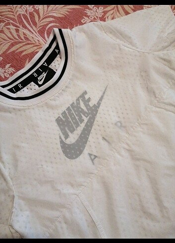 8 Yaş Beden beyaz Renk Nike Fileli Cepli Paraşüt Çocuk Tshirt