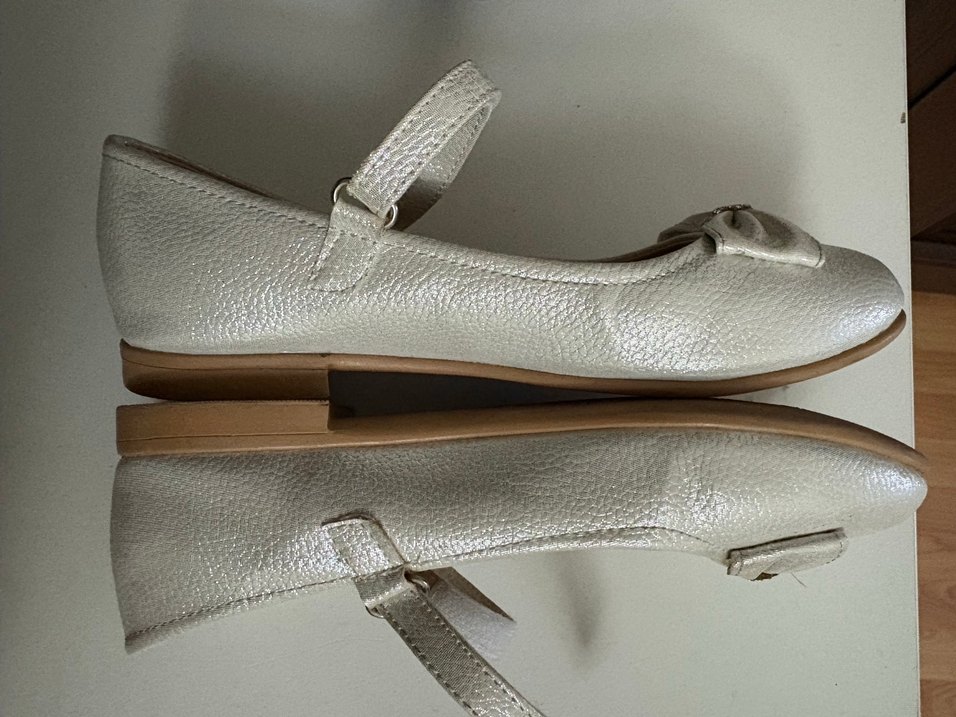 Kız Çocuk Beyaz Tokalı Bale Ayakkabısı - Görsel 4