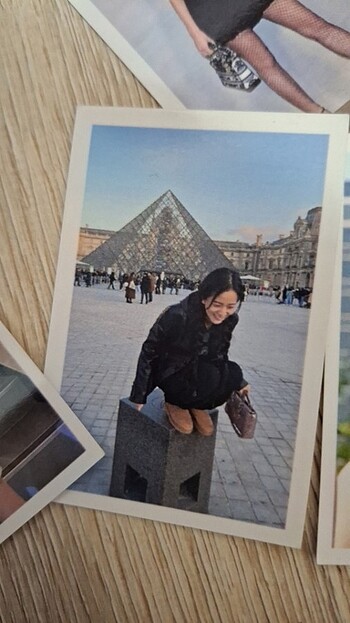 Beden Pvc kaplamalı 8 adet blackpink jisoo fotokart(pazarlık payı vard
