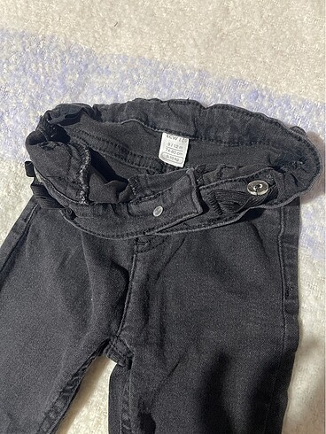 LC Waikiki Kız bebek siyah kot pantolon