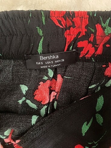 Bershka Bershka uzun etek