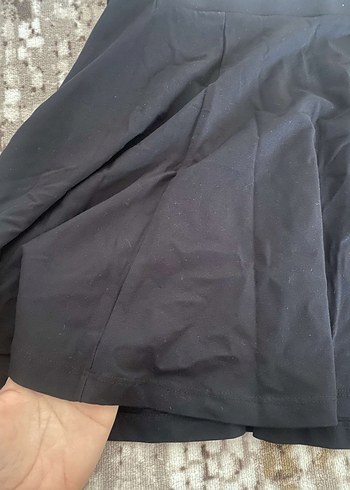 Siyah H&M kadın mini etek pileli - Görsel 3