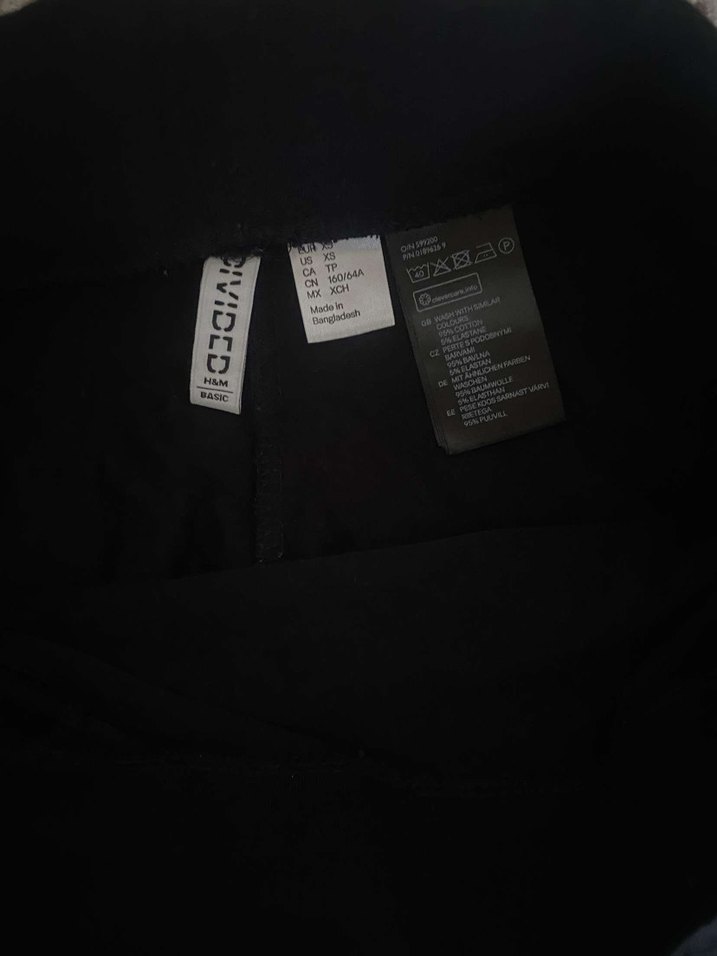 Siyah H&M kadın mini etek pileli - Görsel 4