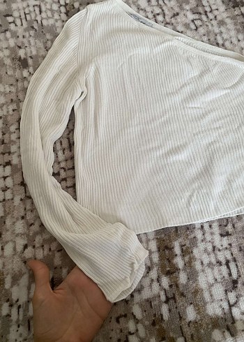 Beyaz tek kollu kadın bluz crop - Görsel 2