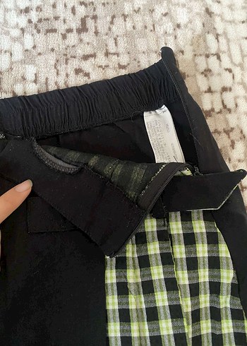 Bershka Ekose Desenli Şortlu Mini Etek - Görsel 4