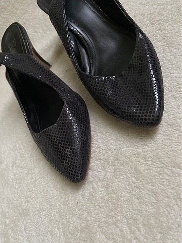 H&M H&M kısa topuklu stiletto ayakkabı