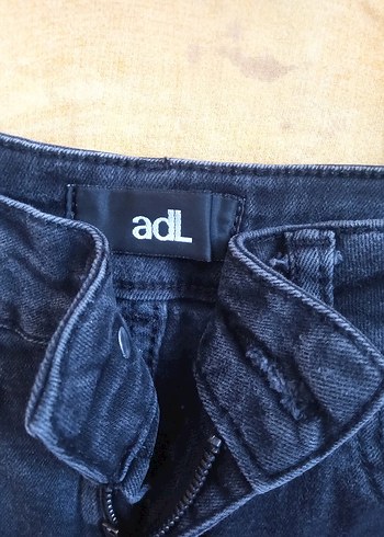 yüksek bel dar paça likralı kot pantolon - Görsel 4