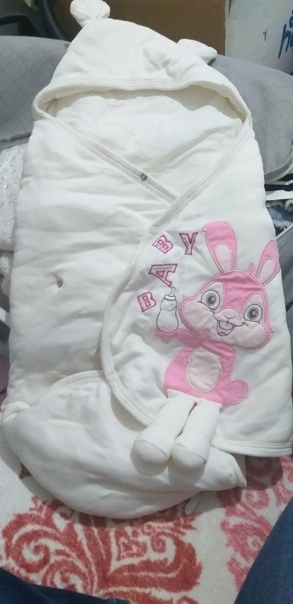 Beyaz Nakışlı Bebek Battaniyesi - Görsel 4