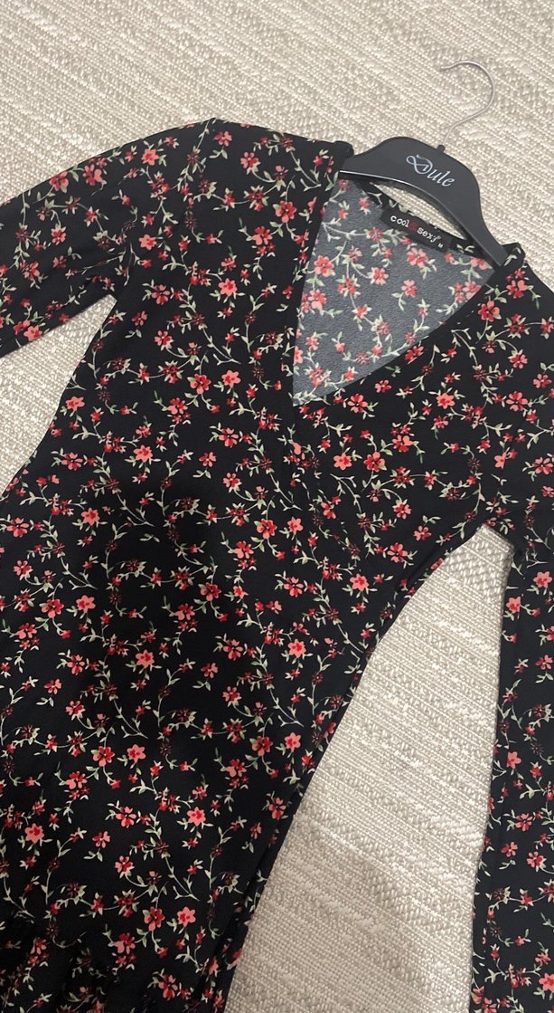 Çiçek Desenli Uzun Kollu V Yaka Bohem Elbise - Görsel 2