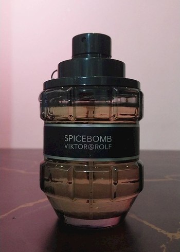Viktor&Rolf Spicebomb Erkek Parfümü