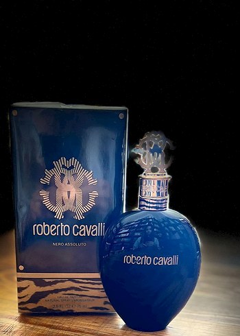 Roberto Cavalli Nero Assoluto Kadın Parfümü