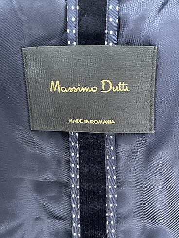 42 Beden lacivert Renk Massimo Dutti Blazer %70 İndirimli.