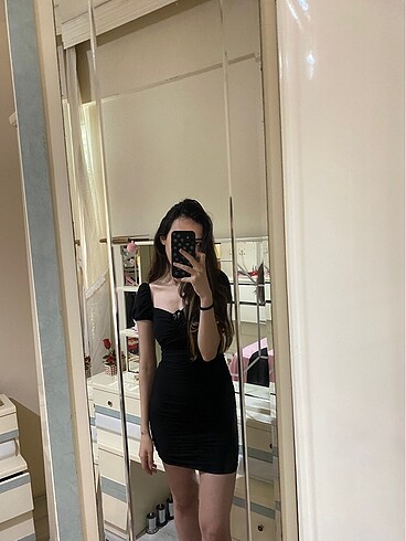Bershka kısa elbise