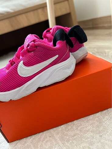 21 Beden Nike spor ayakkabı bebek