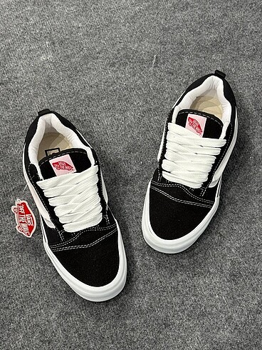 36 Beden Vans Knu Skool