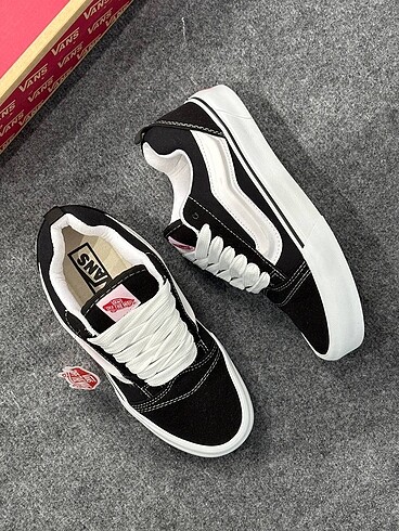 Vans Knu Skool 