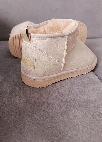40 Beden Ugg Bot